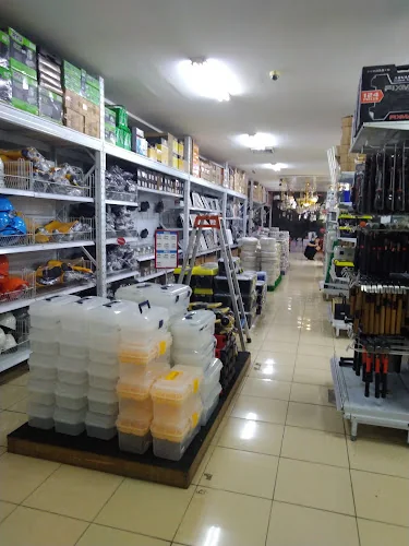 Gambar pada sumber untuk Mitra10 Pasar Baru