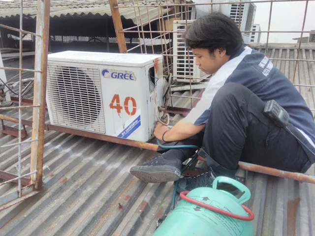 Gambar pada sumber untuk Service AC Ketapang