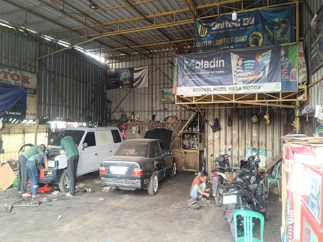 Gambar pada sumber untuk Mega Motor Karawaci