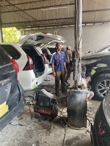 Gambar pada sumber untuk Bengkel Mobil A3