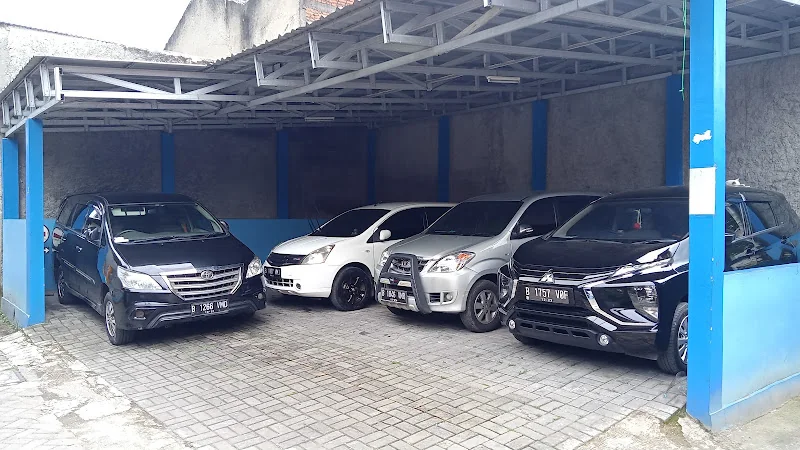 Gambar pada sumber untuk AA Rental Mobil Ciledug