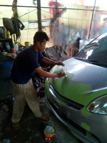 Gambar pada sumber untuk Bengkel Cat Mobil SDM