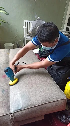 Gambar pada sumber untuk Laundrycling