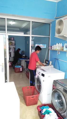 Gambar pada sumber untuk Wash Me Laundry