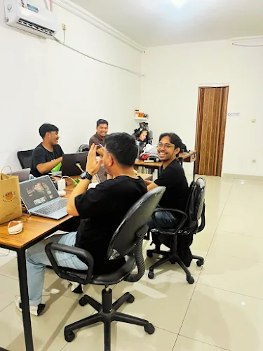 Foto dari data raw untuk Marketz