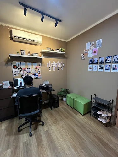 Gambar pada sumber untuk Mamo Self Photo Studio