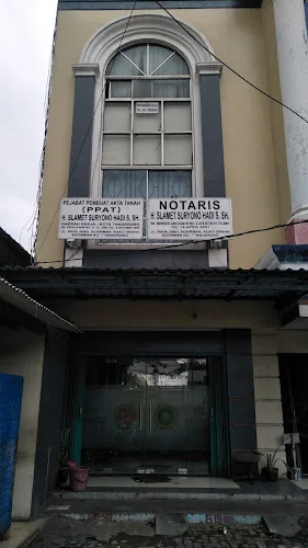 Gambar pada sumber untuk Notaris dan PPAT Slamet Suryono