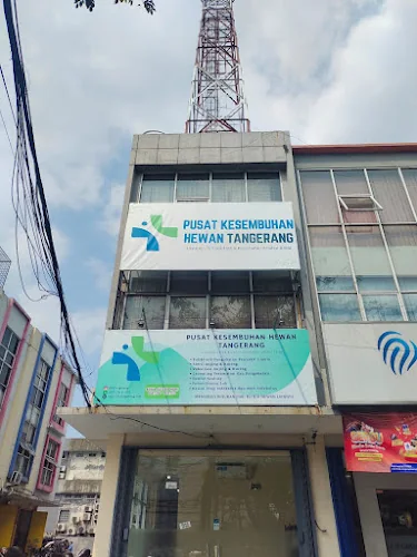 Gambar pada sumber untuk W'Care Vet Clinic & Lab