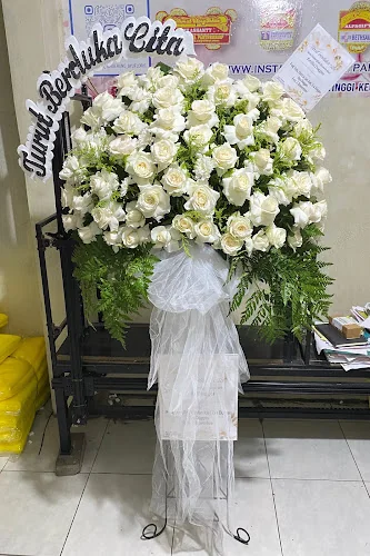 Gambar pada sumber untuk Ayu Florist Tangerang