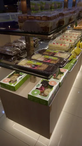 Gambar pada sumber untuk Majestyk Bakery & Cake Shop Beringin