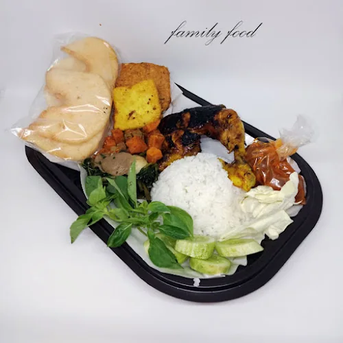 Gambar pada sumber untuk Family Food Tangerang