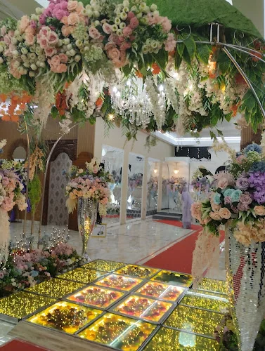 Gambar pada sumber untuk IDP Wedding Organizer